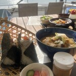 海沿いの キコリ食堂 - 