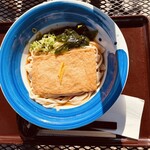 Binmugi Karuizawa Ten - 大判きつねうどん冷（760円）