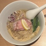 麺亭 しま田 - 鶏塩らぁ麺