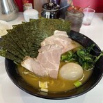 ラーメン 塚田家 - 