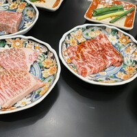 赤身焼肉 かるびあーの 新橋店 - 