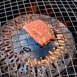 肉の青木商店 - 焼くの図