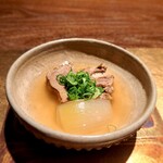 割烹 隆 - ⚫牛タンと淡路玉葱の塩煮込み