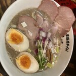 金澤濃厚中華そば 神仙 - 濃厚ド豚骨煮干しそば特製盛り