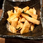 SAN EI酒場 - ◯　長芋カクテキ380円