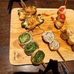 SAN EI酒場 - ◎◎◎ミックス モリ 10本 1650円×2野菜肉巻き串　　レタス　ピーマン　うまっ