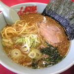 山岡家 - 味噌ラーメン（味　普通・油　普通・麺　硬め）