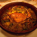 ロス・レイエス・マーゴス - 今回お初！アロッス・カスエラ（カニ入り土鍋ごはん）