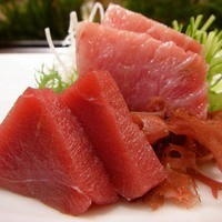 伊勢鮨 - まぐろ