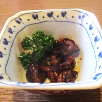 しら河 浄心本店 - 肝のタレ焼き 980円（税込）。