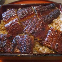 しら河 浄心本店 - 上うな重 4,050円 + ごはん 大盛り 200円 ＝ 4,250円（税込）。