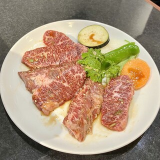 叙々苑 - 料理写真:和牛ハラミ2,530円