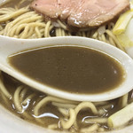 煮干中華ソバ イチカワ - 「烏賊美ソバ」円のスープ（2014年4月　西武池袋本店に「煮干狂會」として出店）