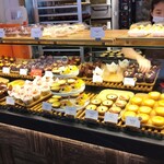 Butter & Cream Bakery - 