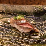 にぎり鮨 一五〇 - サンマ