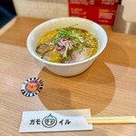 RAMEN ガモウスマイル - 
