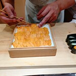 鮨みなと - この日の馬糞雲丹