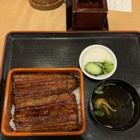 満寿家 - 坂東太郎うな重