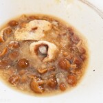 ヨコクラうどん - 残ったなめこおろしスープは極上の天つゆ