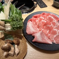 すき焼 しゃぶしゃぶつかだ KITTE大阪店 - 