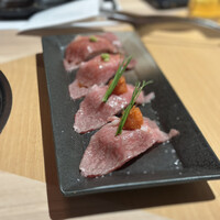 近江うし焼肉 にくTATSU 銀座店 - 
