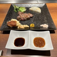 知喜多亭 和 - 