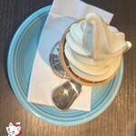 ヒッコリー - ✤【セットorコ－スお召し上がりの方】
      【+190えん】【ソフトドリンクorソフトクリーム】
      ☻〖ソフトクリーム〗(わたし)北海道マスカルポーネ·北海道クリームを使用され濃厚で好み❤(｡☌ᴗ☌｡)
      
      