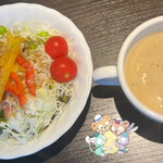 ヒッコリー - ☻〖ライトセット〗(わたし)
      ✧サラダ色とりどりのお野菜は食欲を誘います❤(｡☌ᴗ☌｡)
      ✧選べるス－プ【ミネストローネoriクラムチャウダーorコ－ンス－プ】→クラムチャウダー】美味しい(๑˃̵ᴗ˂̵)