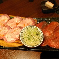 肉匠 牛虎 西中島店 - 