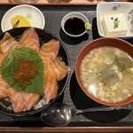 市場食堂 よし - 