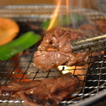 Sumibi Yakiniku Su-Pa-Horumon - 七輪焼肉こそ、真の焼肉。