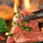 Sumibi Yakiniku Su-Pa-Horumon - 炎上焼肉。