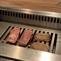 焼肉うしごろ 新宿三丁目店 - 