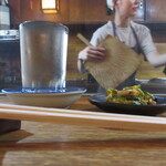 かぶと - お通しの、長芋とオクラのおかか和えと