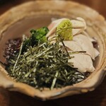 鶏料理・焼きとり　纜 - 鳥わさは、大人しい安心の味わい