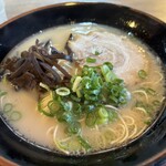 博多らーめん 万々 - 