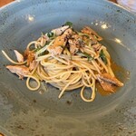 MATSU - パスタ、秋刀魚のトマトソース