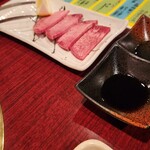 和牛炭火焼肉・韓国料理 じろべ  上尾店 - 