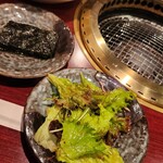 和牛炭火焼肉・韓国料理 じろべ  上尾店 - 