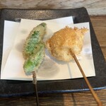 はん亭 - ししとう、サーモンのクリームコロッケ