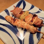 Yakitori Kurotengu - おすすめ８本串②（せせり＆鳥ネギ）