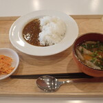 トーコーキッチン - カレーライス 副菜、豚汁