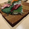 味彩 おんの字 - 刺身3点盛り（マグロ、カンパチ、サーモン）