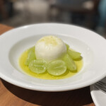 儘 - 季節のフルーツとブラータチーズ