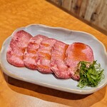 ニブンノキュー - 