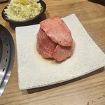 焼肉ホルモン 山水縁 - 