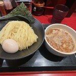 つけ麺屋のぶなが - 味玉つけ麺中盛り
