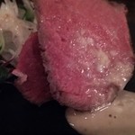 ヤネウラ - 牛ランプ肉のロースト