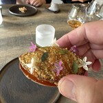 レヴォ - キャラメル・ブール・サレをモチーフにしたデザート