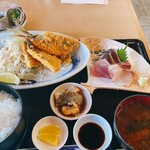 海の駅 黒潮 相差店 - 